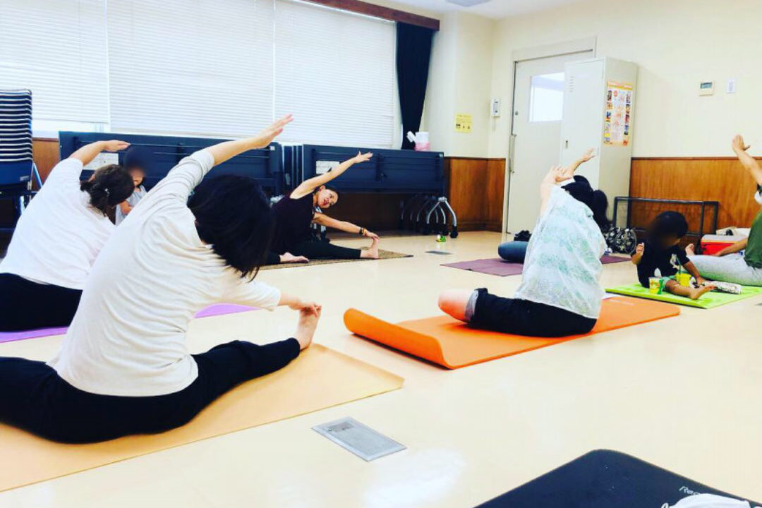 ＜終了しました＞11/28(水)第2回やちっこイベント『タイ式ヨガ ルーシーダットン』体験会